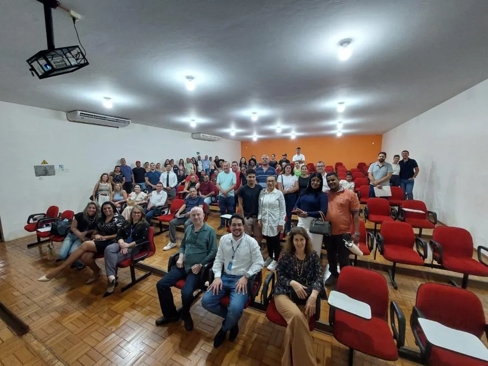 Ituverava recebe 3ª fase do programa “Loja do Futuro” com presença de mais de 70 empresários
