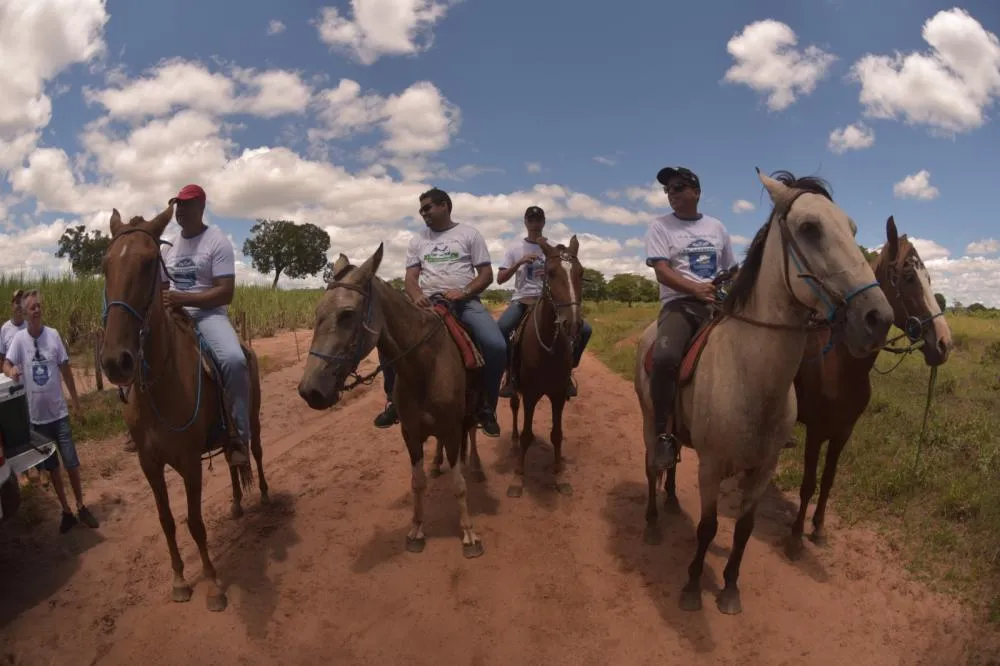 Cavalgada celebra o Dia Mundial da Água e mobiliza mais de 150 cavaleiros em Franca