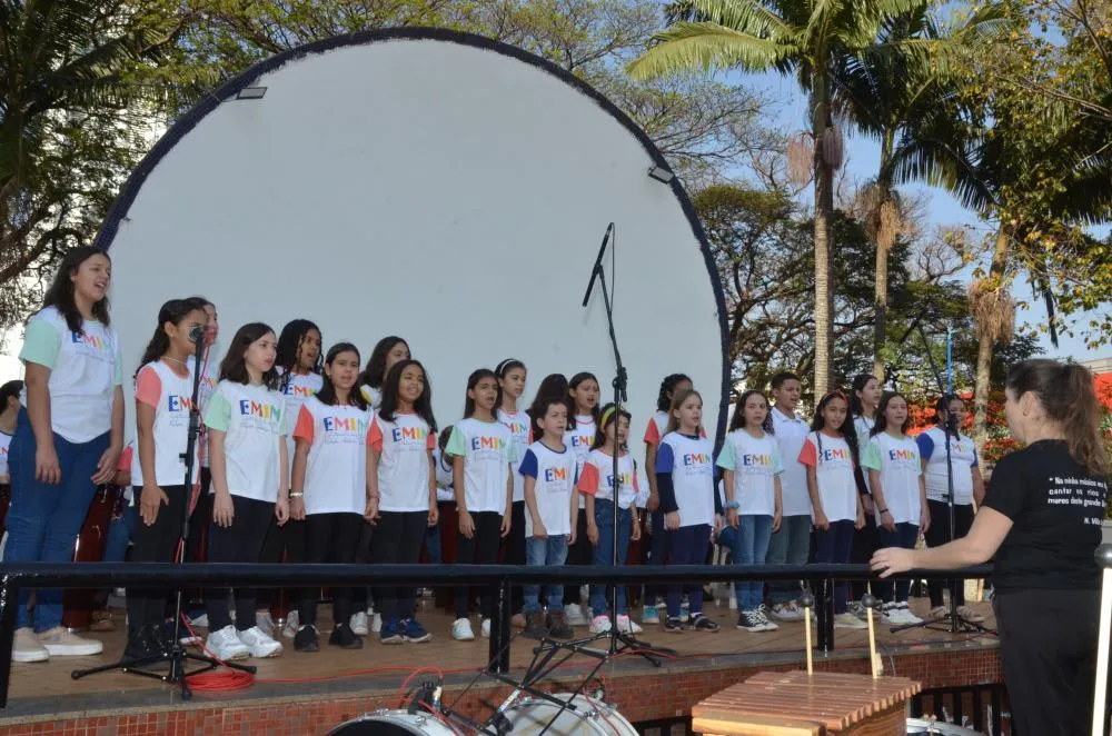 Artistas francanos serão homenageados em apresentações da EMIM