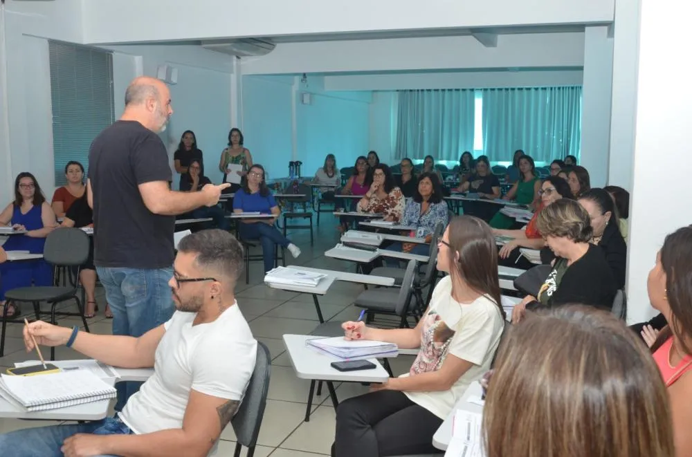 Educação Antirracista: Franca capacita técnicos para promover igualdade nas escolas