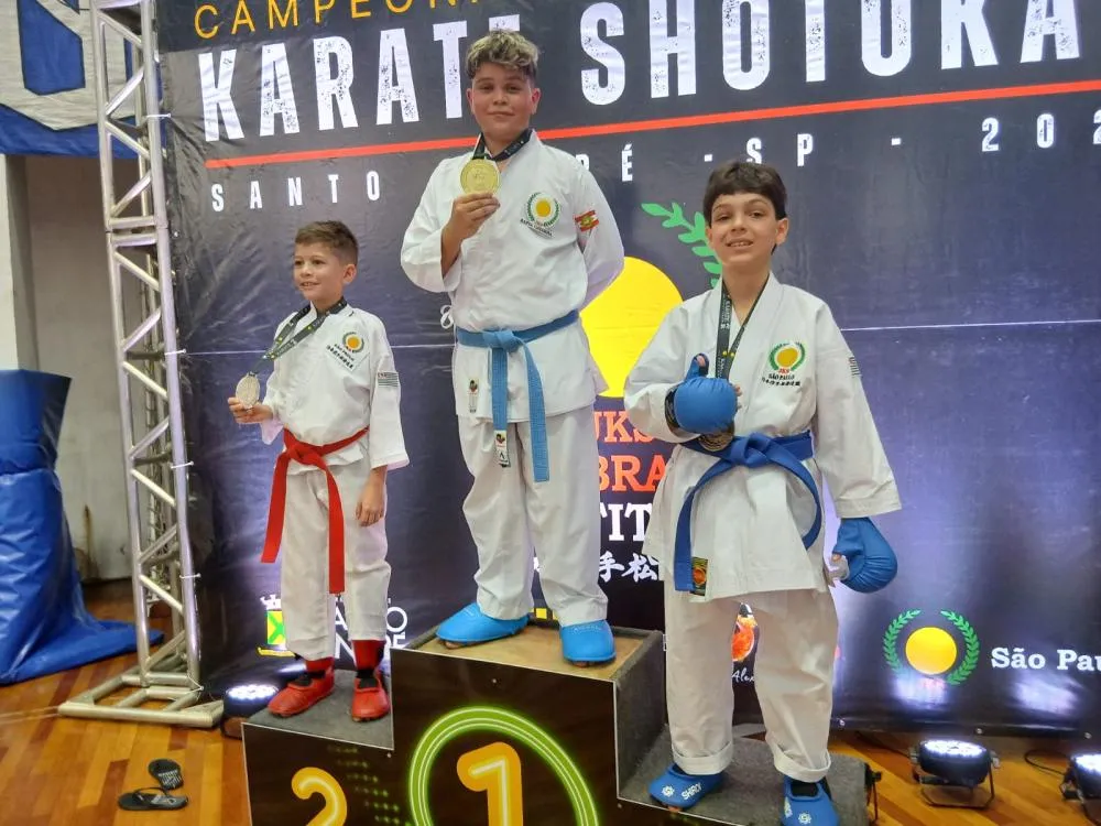Franca brilha no Karatê e conquista 47 medalhas no Campeonato Brasileiro