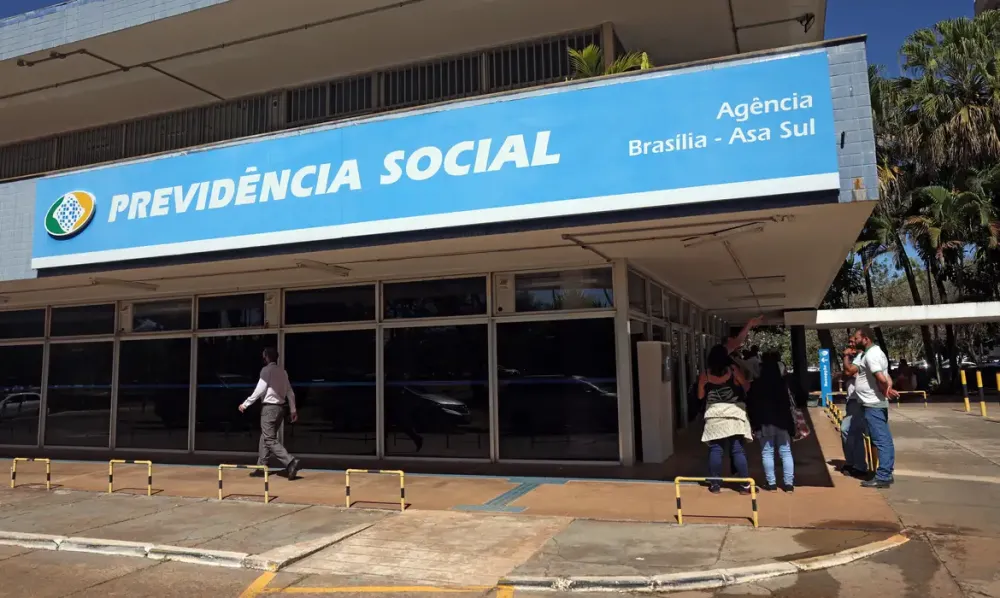Pedidos de reembolso ao INSS passam de 1 milhão