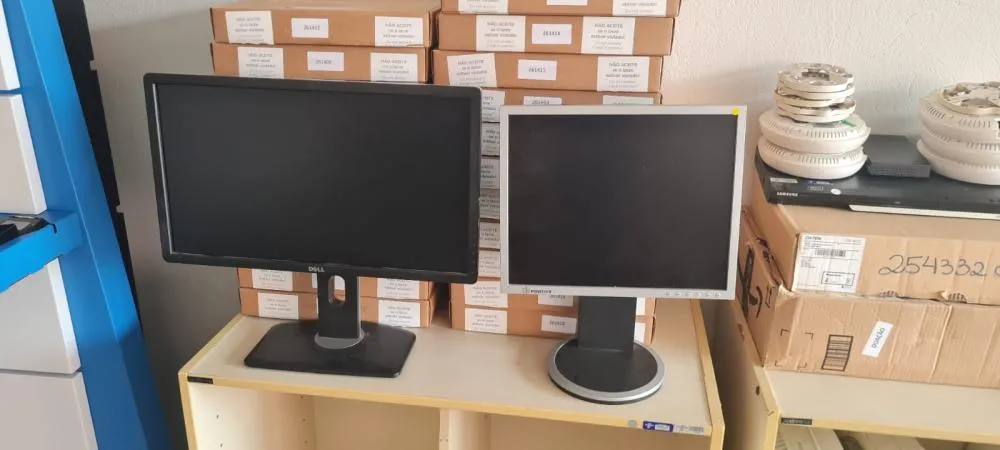 Sebrae-SP faz doação de equipamentos eletrônicos para Sociedade dos Cegos de Franca