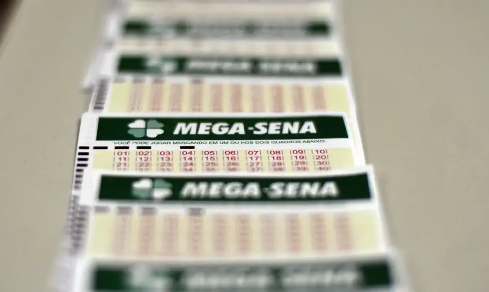Mega-Sena acumula em 11 milhões de reais; confira os números sorteados