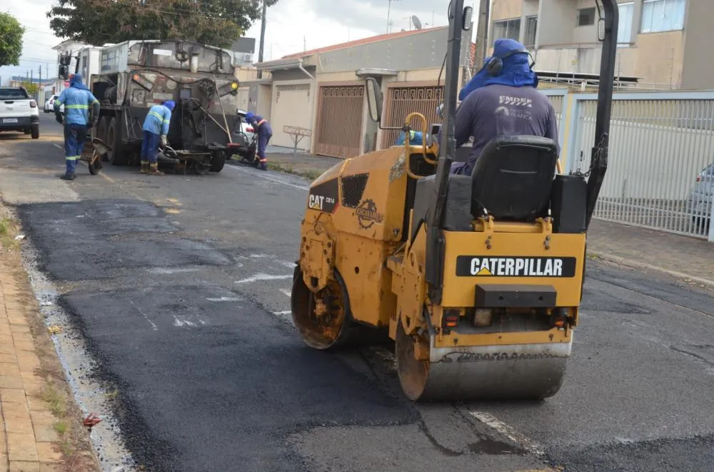 EMDEF Intensifica Serviços de Manutenção em Franca: Ruas Mais Seguras e Sinalizadas