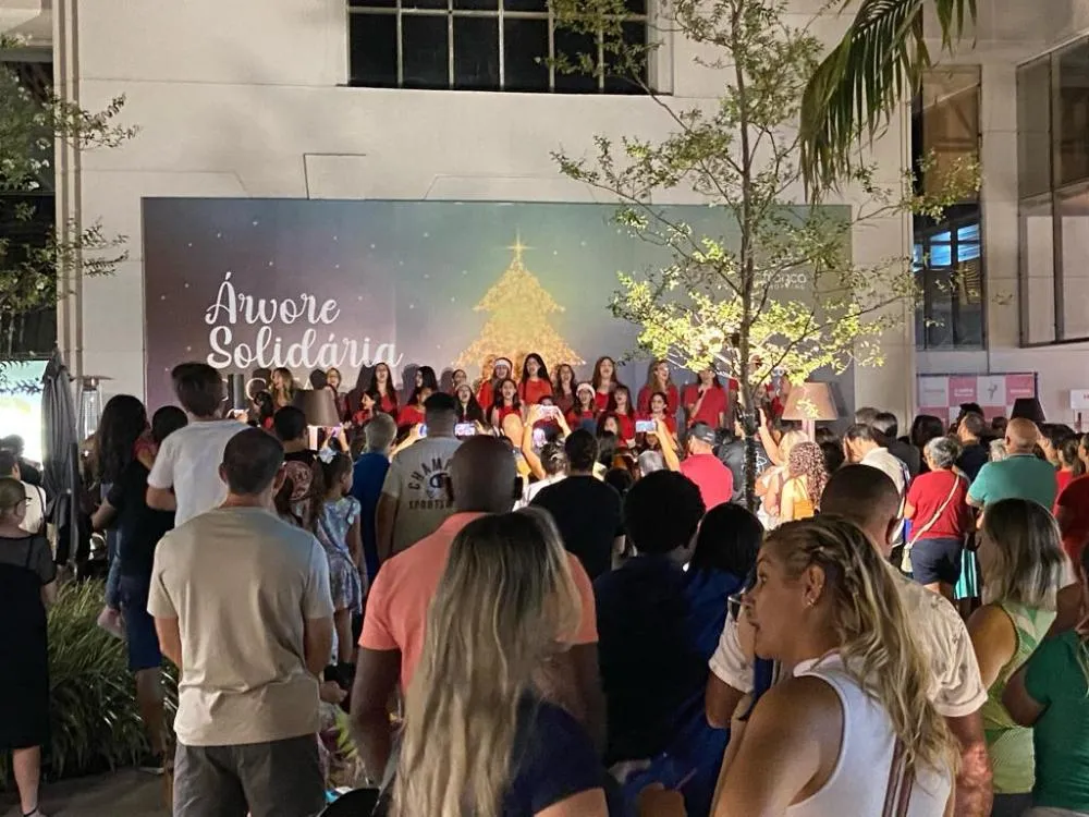 Franca Shopping promove programação especial de dezembro com oficinas, shows e encontros temáticos
