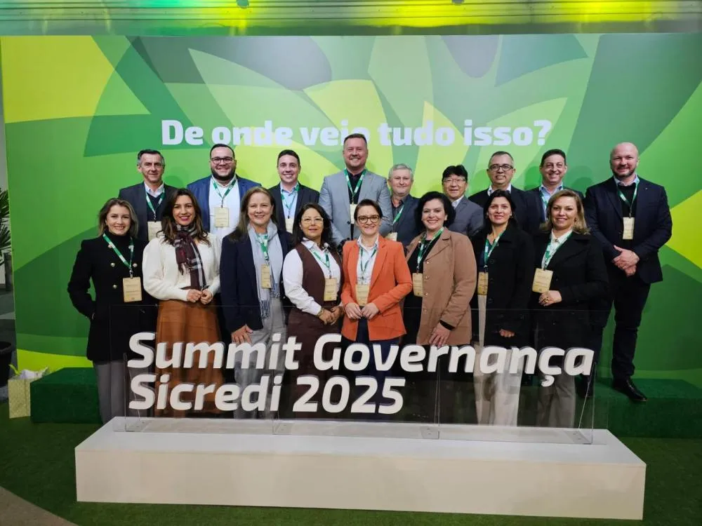 Summit Governança Sicredi reflete sobre expansão da instituição financeira cooperativa a partir dos valores e legado cooperativo