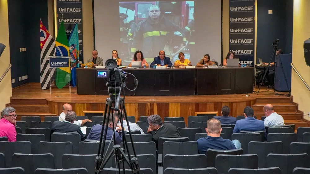 Câmara de Franca aprova repasses para entidades e contas da Prefeitura, além de projetos importantes para a cidade