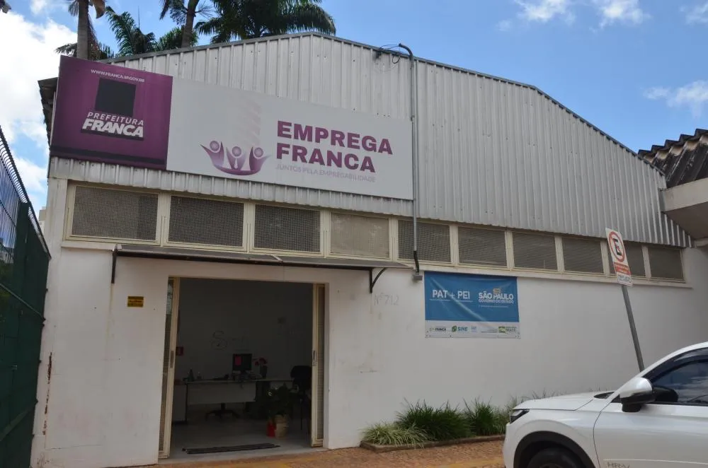 Programa Emprega Franca inicia semana com setenta e três vagas em diferentes áreas