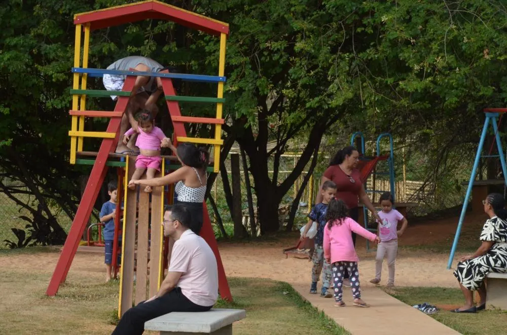 “Família no Parque - Férias” Atrai Crianças e Pais com Atividades Gratuitas em Franca