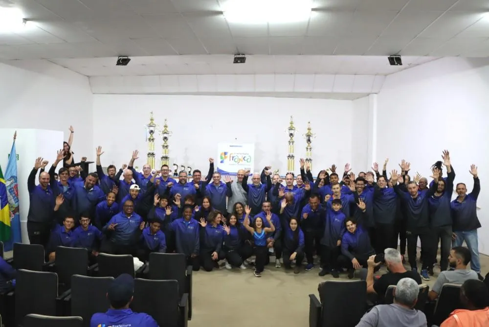 Franca se prepara para os Jogos Regionais e Campeonato Municipal de Futebol com entrega de uniformes