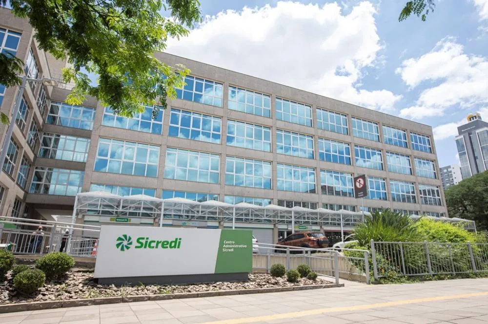 Sicredi remunera capital social de associados em R$ 1,7 bilhão em 2025