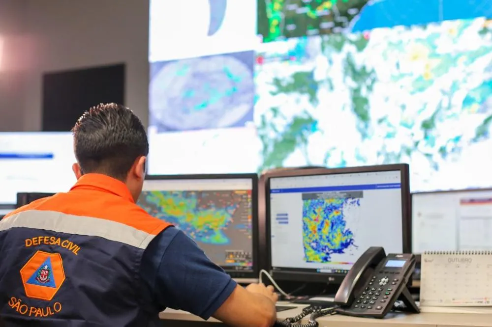 SP se prepara para chuvas com novos radares, sistema de alerta e investimento de R$ 64,3 mi