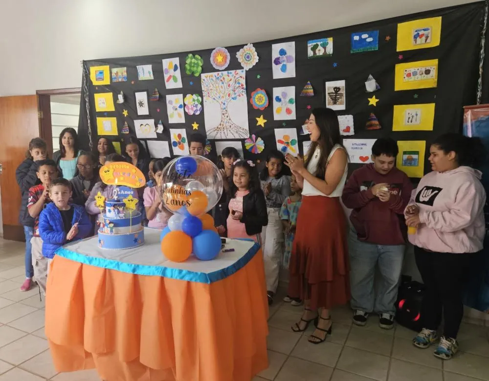 Projeto Estrelinhas celebra dois anos com mais de 600 famílias atendidas e amplia metas para 2026