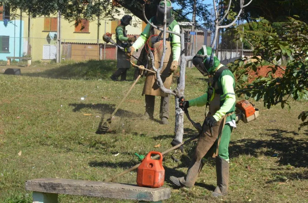 Secretaria de Meio Ambiente intensifica serviços de limpeza em Franca nesta semana