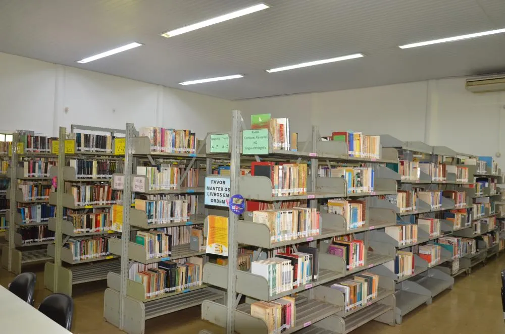Biblioteca Municipal encerra campanha de devolução de livros sem cobrança de multas
