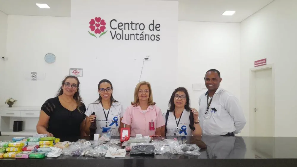São José entrega doações e aquece corações no Hospital do Câncer