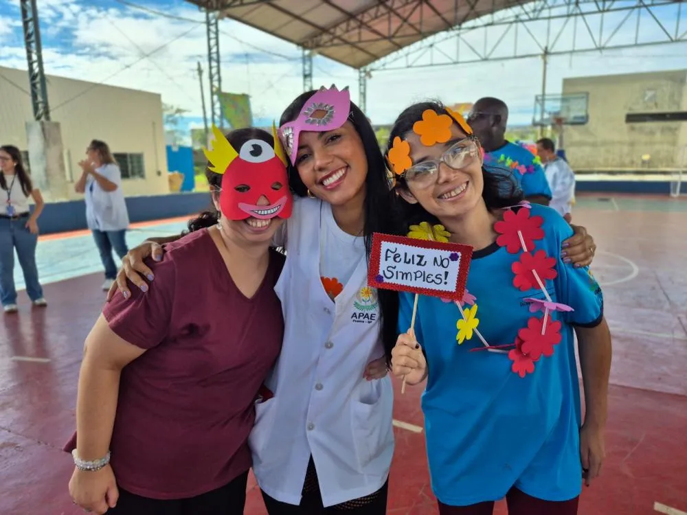 APAE de Franca realiza Grito de Carnaval e promove inclusão, alegria e integração entre atendidos