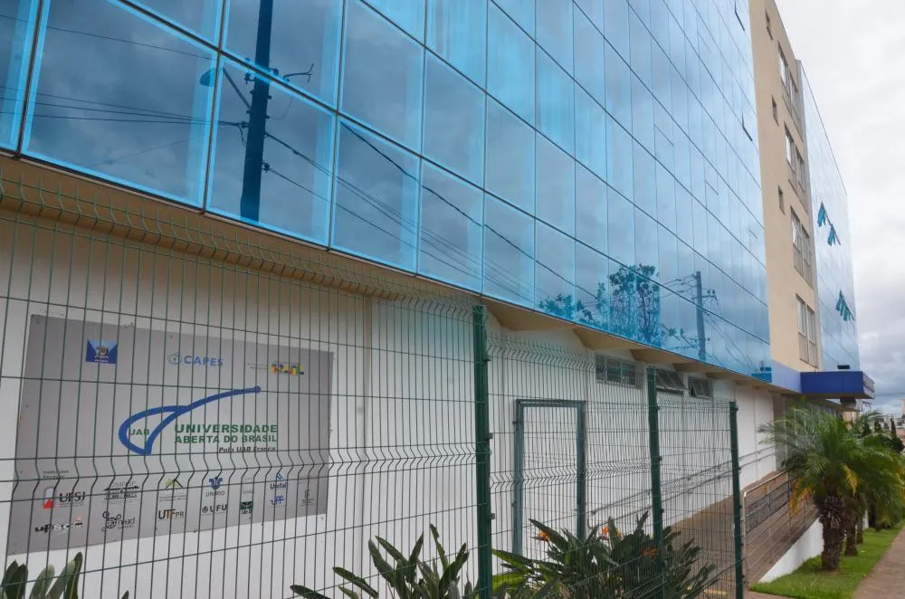 UAB Franca oferece 134 vagas para graduações gratuitas em tecnologia e licenciatura