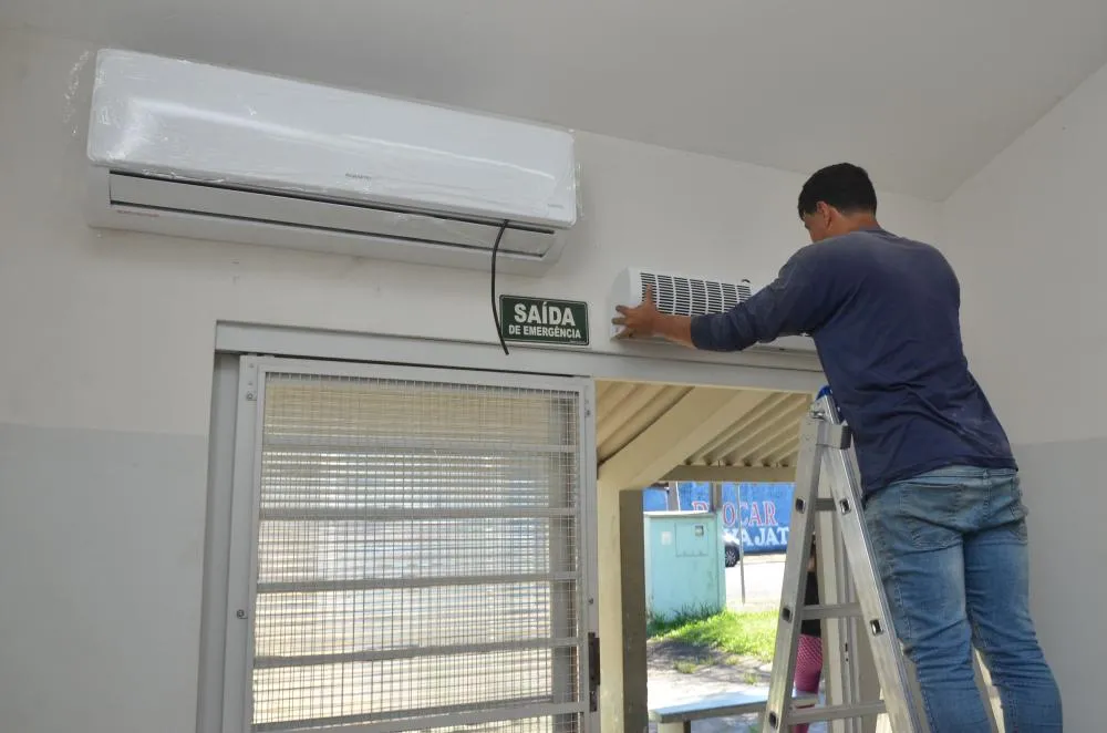 Prefeitura instala ar-condicionado em UBSs, UPAs e Prontos-Socorros da cidade