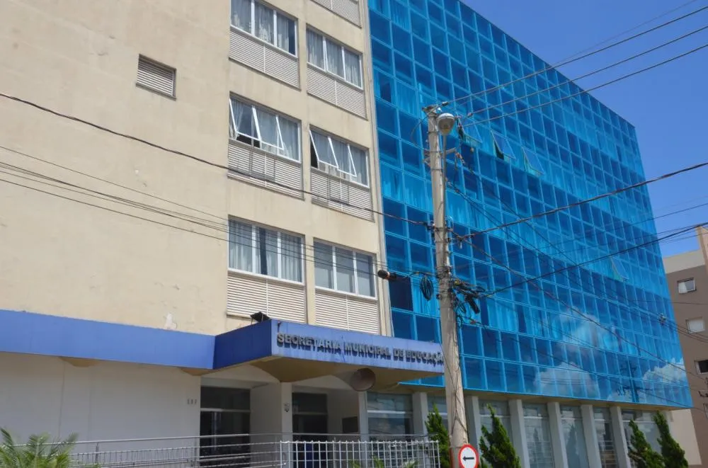 Inscrições para 100 vagas do Bolsa Universidade começaram na quarta-feira