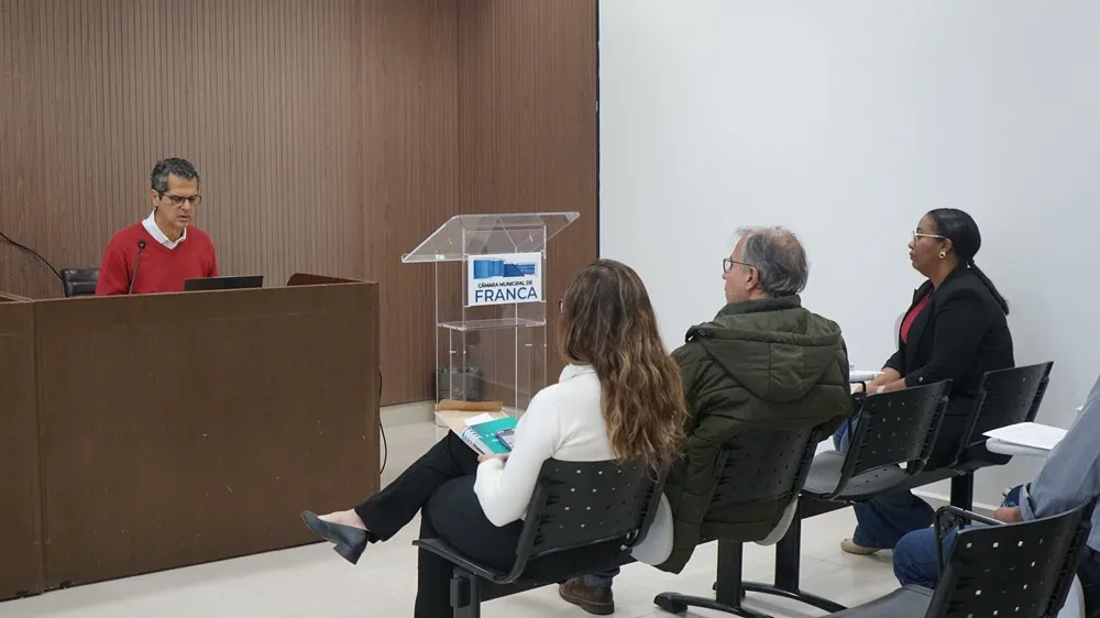 Vereadores de Franca Cobram Respostas sobre Regulação de Vagas, Exames e Cirurgias na Rede Pública