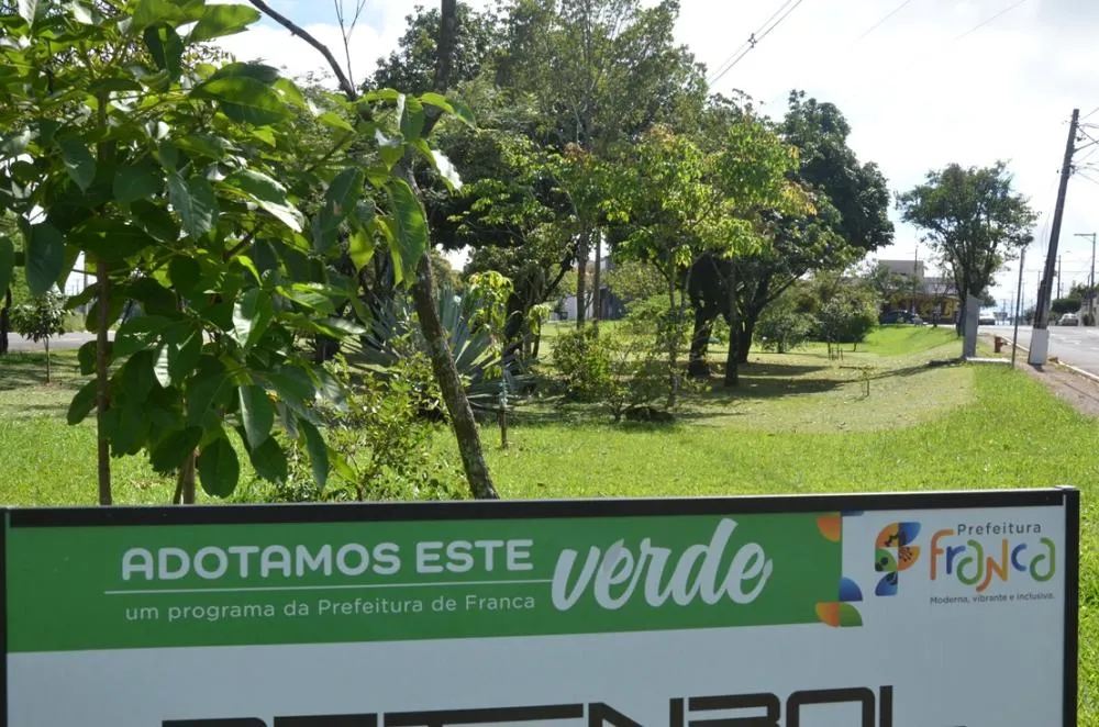 Prefeitura de Franca busca ampliar parcerias do programa Adote uma Praça
