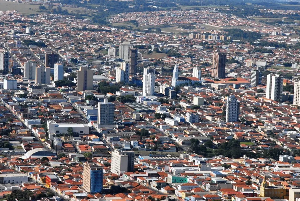 Prefeitura de Franca publica edital para leilão de 21 imóveis em diferentes bairros
