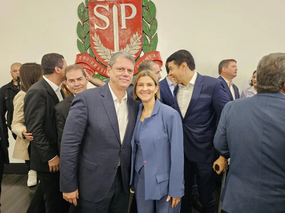 Lei da deputada Delegada Graciela reforça segurança no entorno das escolas