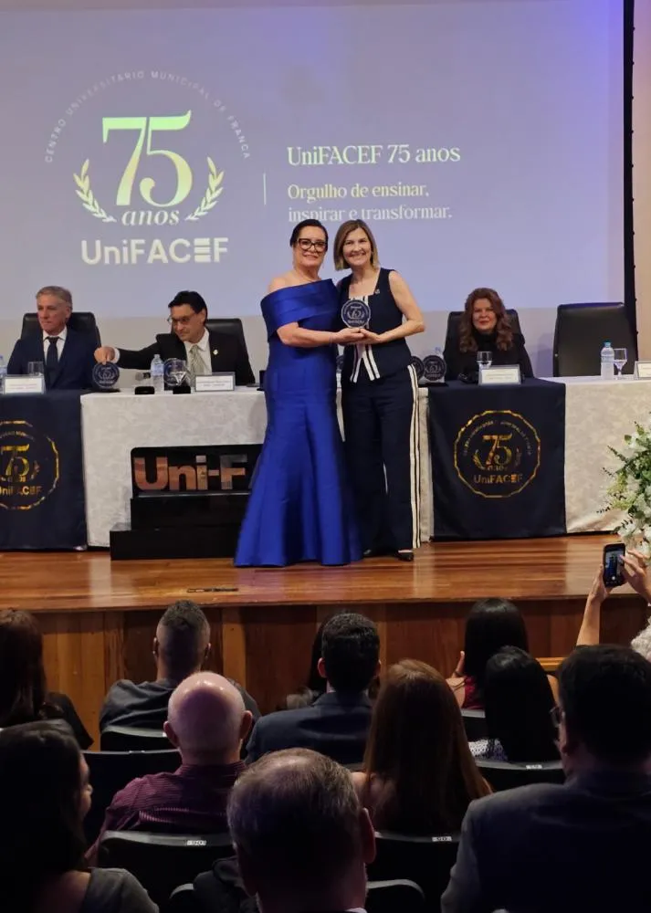 Educação de excelência: Uni-Facef comemora 75 anos com solenidade especial