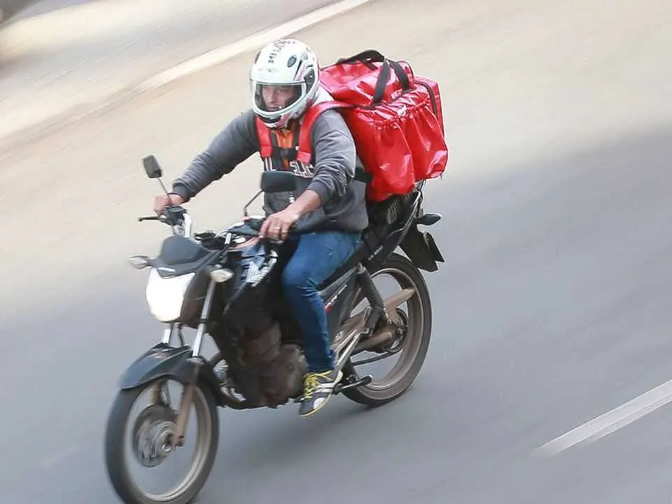 Programa Mão na Roda garante capacitação gratuita a motociclistas em São Paulo