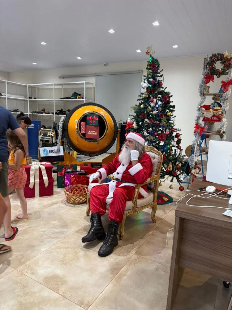 Locbem Equipamentos e ACIF Franca levam a magia do Natal para Rifaina