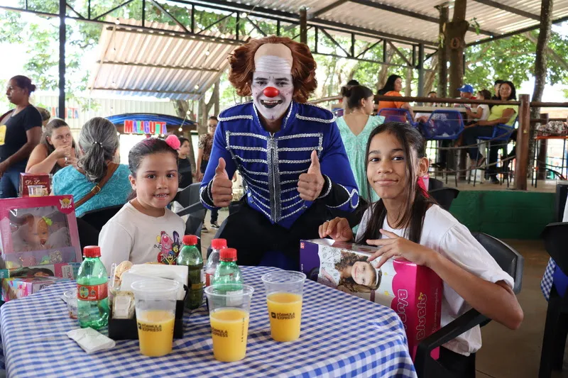 Natal: Grupo Santa Casa de Franca promove almoço para pacientes oncológicos e suas famílias