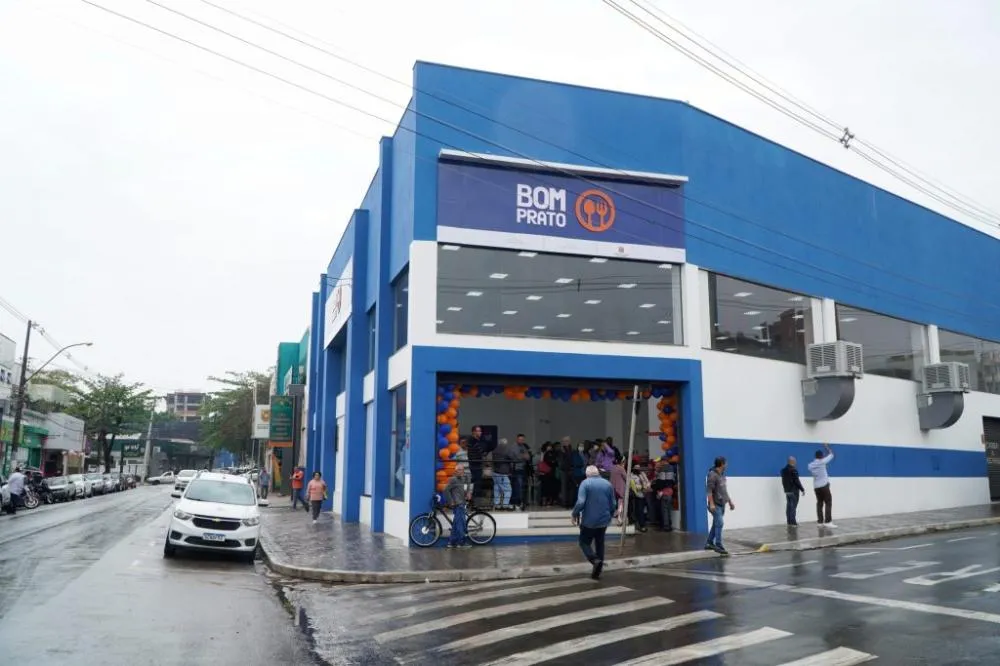 Bom Prato alcança 3,2 milhões de refeições por mês com a ampliação de 20 novas unidades