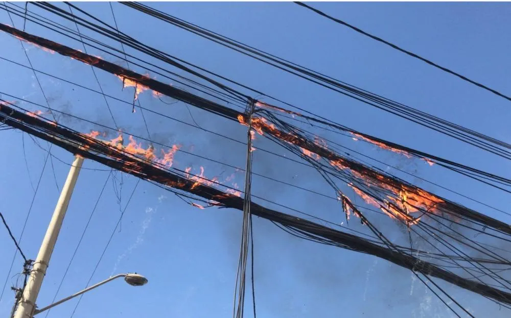 Fogos de artifício e rede elétrica: CPFL Paulista alerta para riscos de acidentes durante o Réveillon  