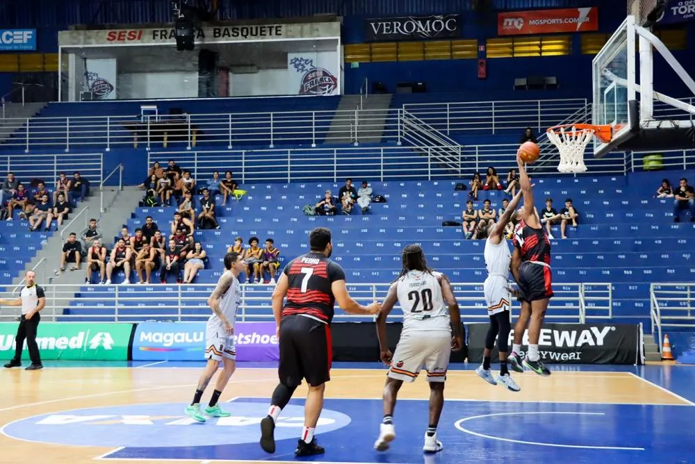 Copa Franca de Basquete: Seis jogos agitam o início dos play-offs neste final de semana