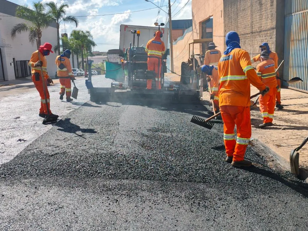 Prefeitura inicia recapeamento de quatro avenidas e amplia melhorias viárias em Franca