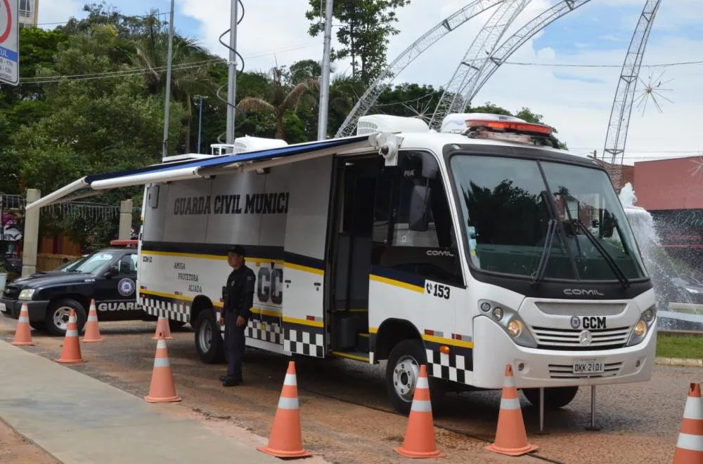 Vigilância segue com fiscalização no Centro de Franca durante e após festividades