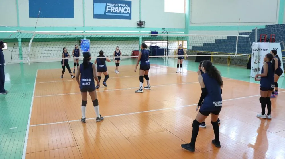 Festival de Vôlei reunirá cerca de mil pessoas no Poliesportivo neste fim de semana