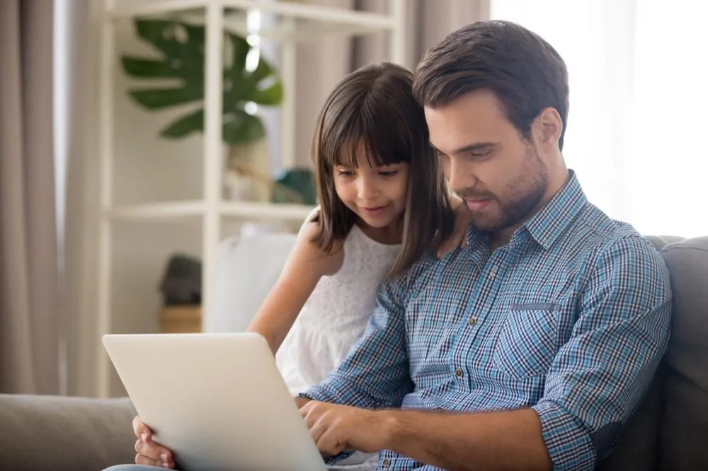 Dia dos Pais: como usar a Inteligência Artificial para atrair clientes com criatividade e aumentar as vendas nesta última semana