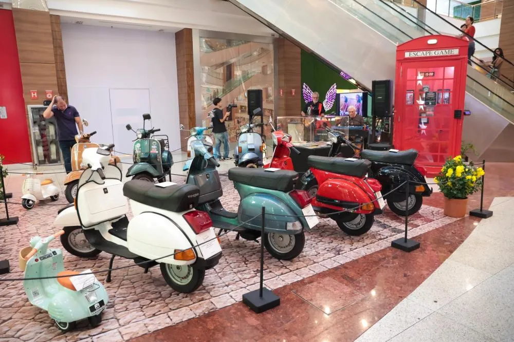 ShoppingSantaÚrsula homenageia os 80 anos da Vespa com exposição gratuita de modelos históricos 