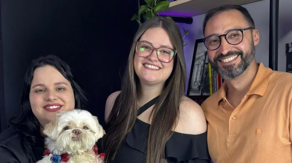 Zoom Podcast promove especiais de Dia dos Pais com histórias entre humanos e pets