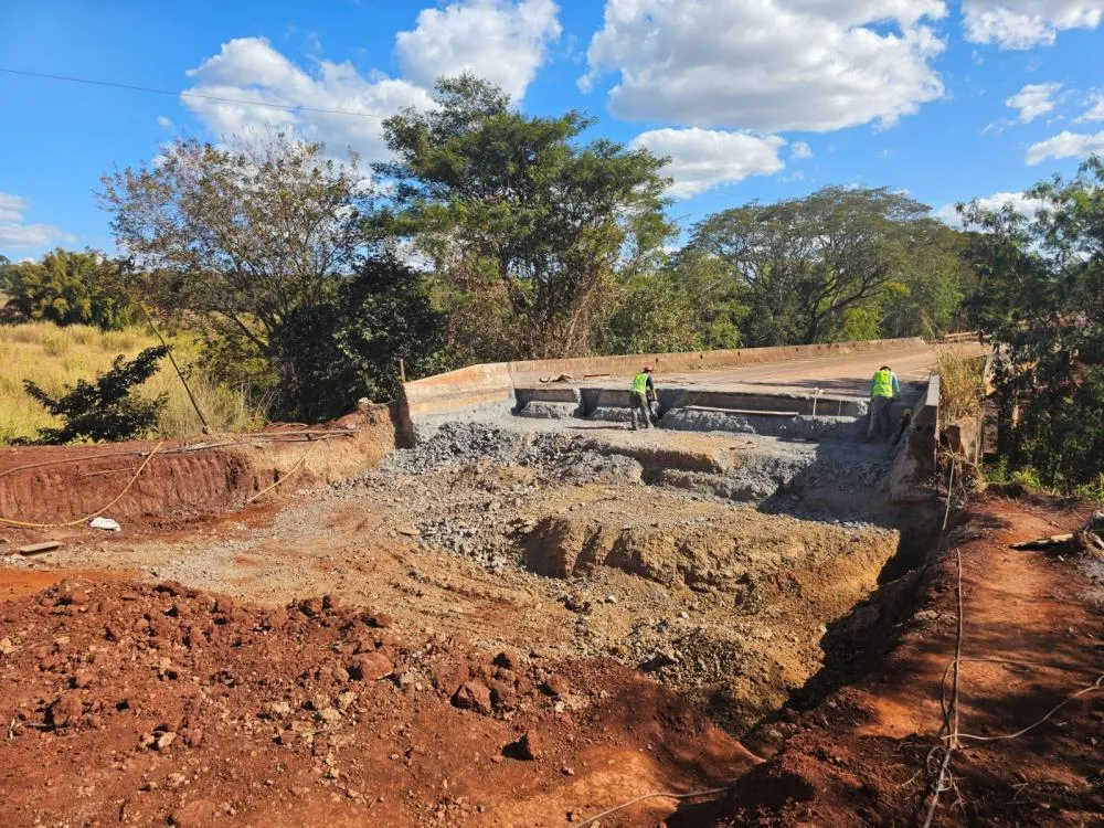 Obras na ponte entre São José e São Joaquim da Barra avançam e previsão é de liberação até novembro