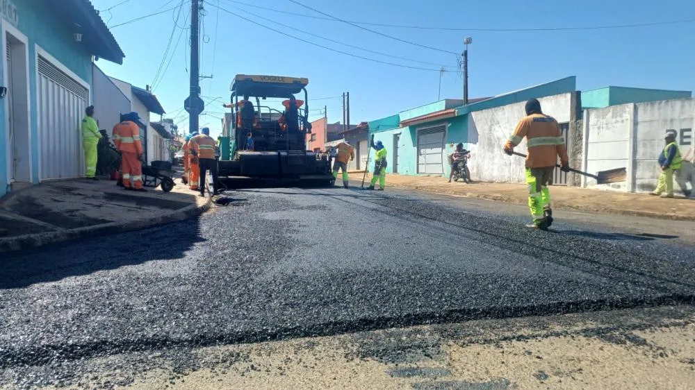Asfalto Novo avança para o Jardim Paraty com investimento de milhões de reais
