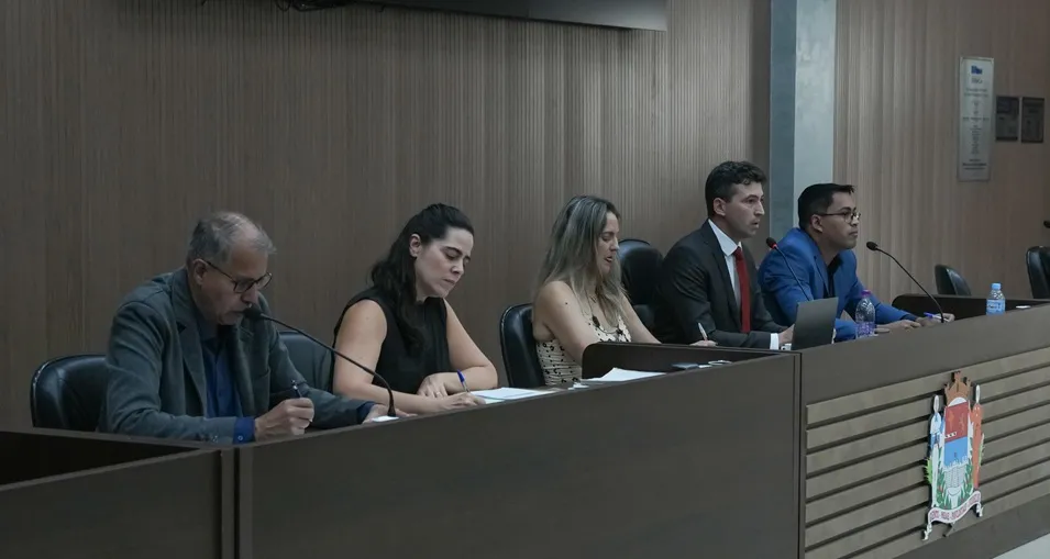 Câmara de Franca aprova novos programas de educação cidadã, inclusão e desburocratização