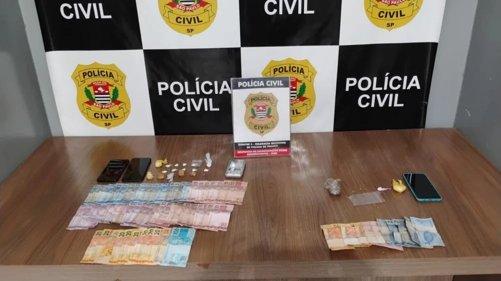 Polícia Civil desarticula quadrilha de tráfico de drogas em Franca e apreende adolescente