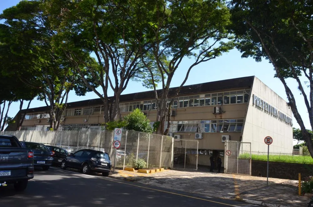 Repartições municipais de Franca fecham durante o Carnaval; serviços essenciais funcionam em regime de plantão