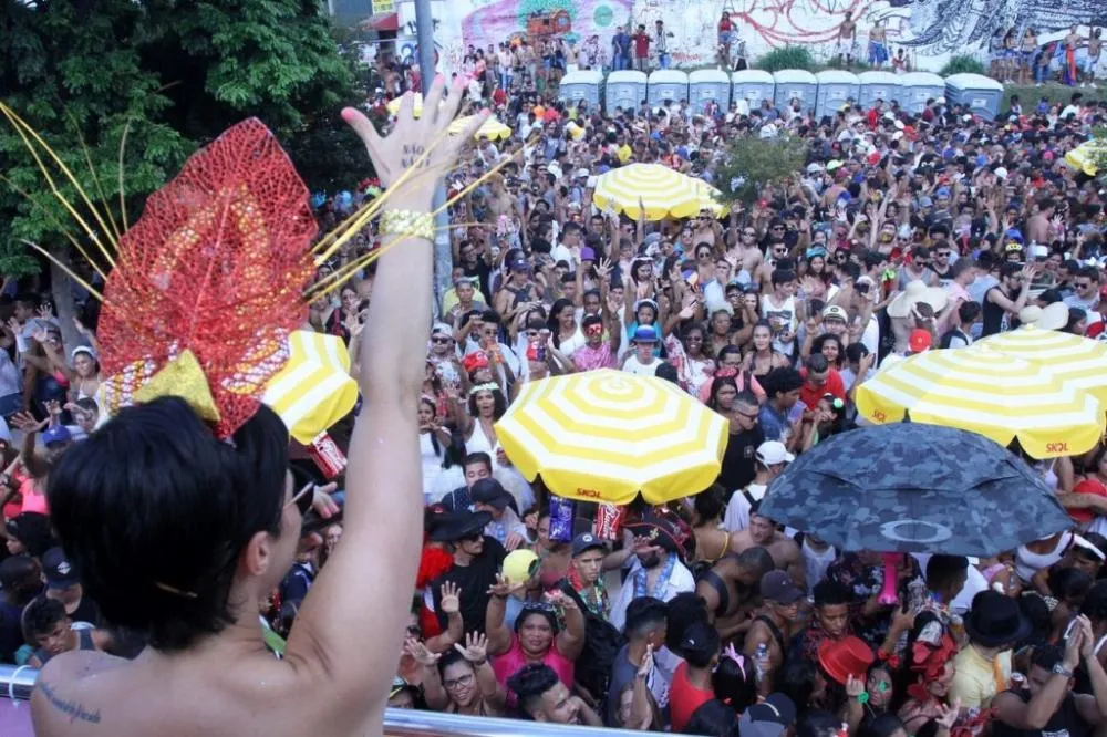 Governo de SP reforça orientações sobre doenças infecciosas no Carnaval