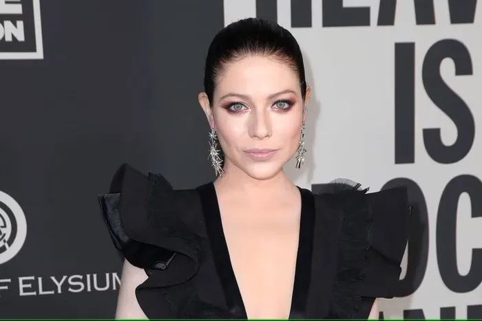 Luto em Hollywood: Michelle Trachtenberg, Estrela de “Buffy” e “Gossip Girl”, Morre aos 39 Anos