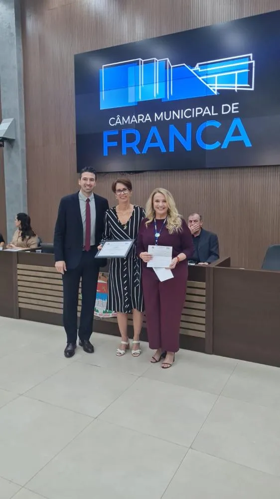 Câmara Municipal de Franca entrega Moção de Aplausos ao Sebrae-SP em sessão solene